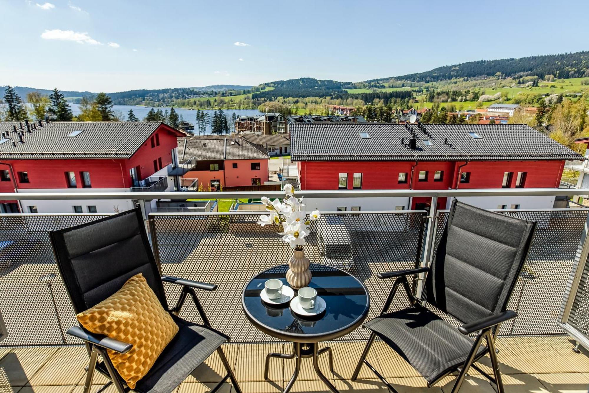 Korzo Family Apartment Lipno nad Vltavou Luaran gambar