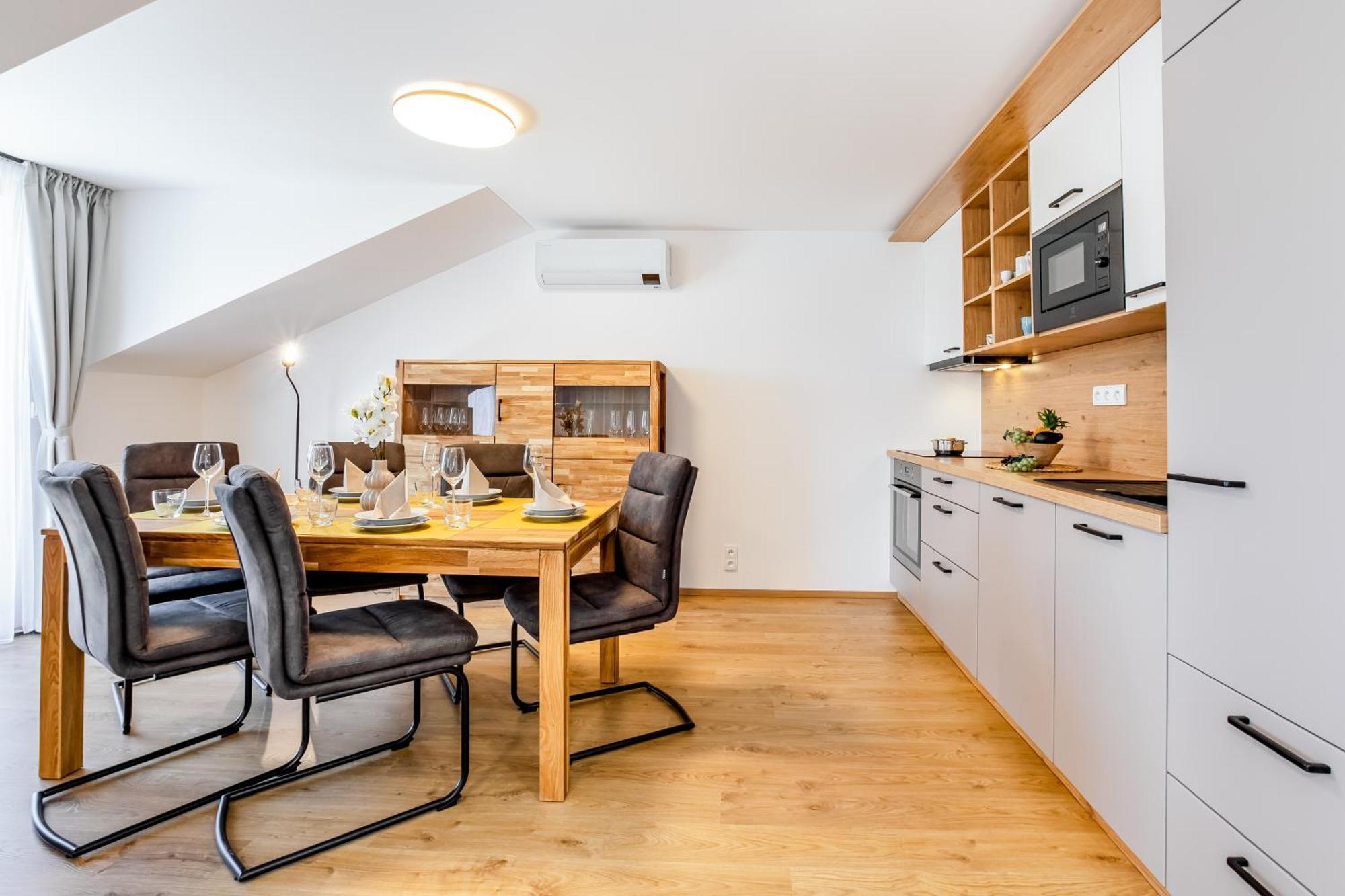 Korzo Family Apartment Lipno nad Vltavou Luaran gambar