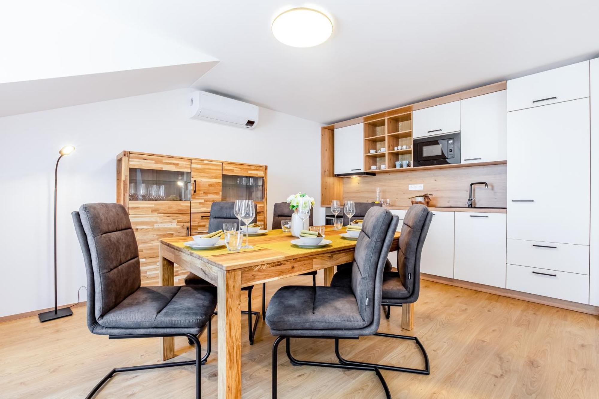 Korzo Family Apartment Lipno nad Vltavou Luaran gambar